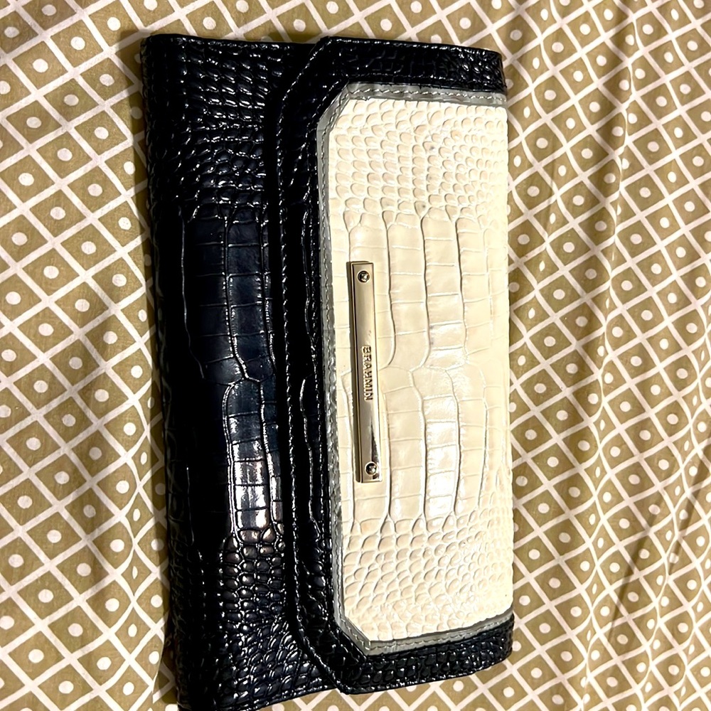 Brahmin Wallet